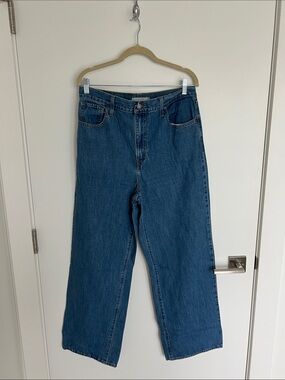 Levi’s High Waisted Straight Jeans